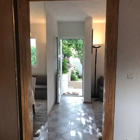 Apartment Garden Near Trogir, With Swimming Pool And Barbecue Area
